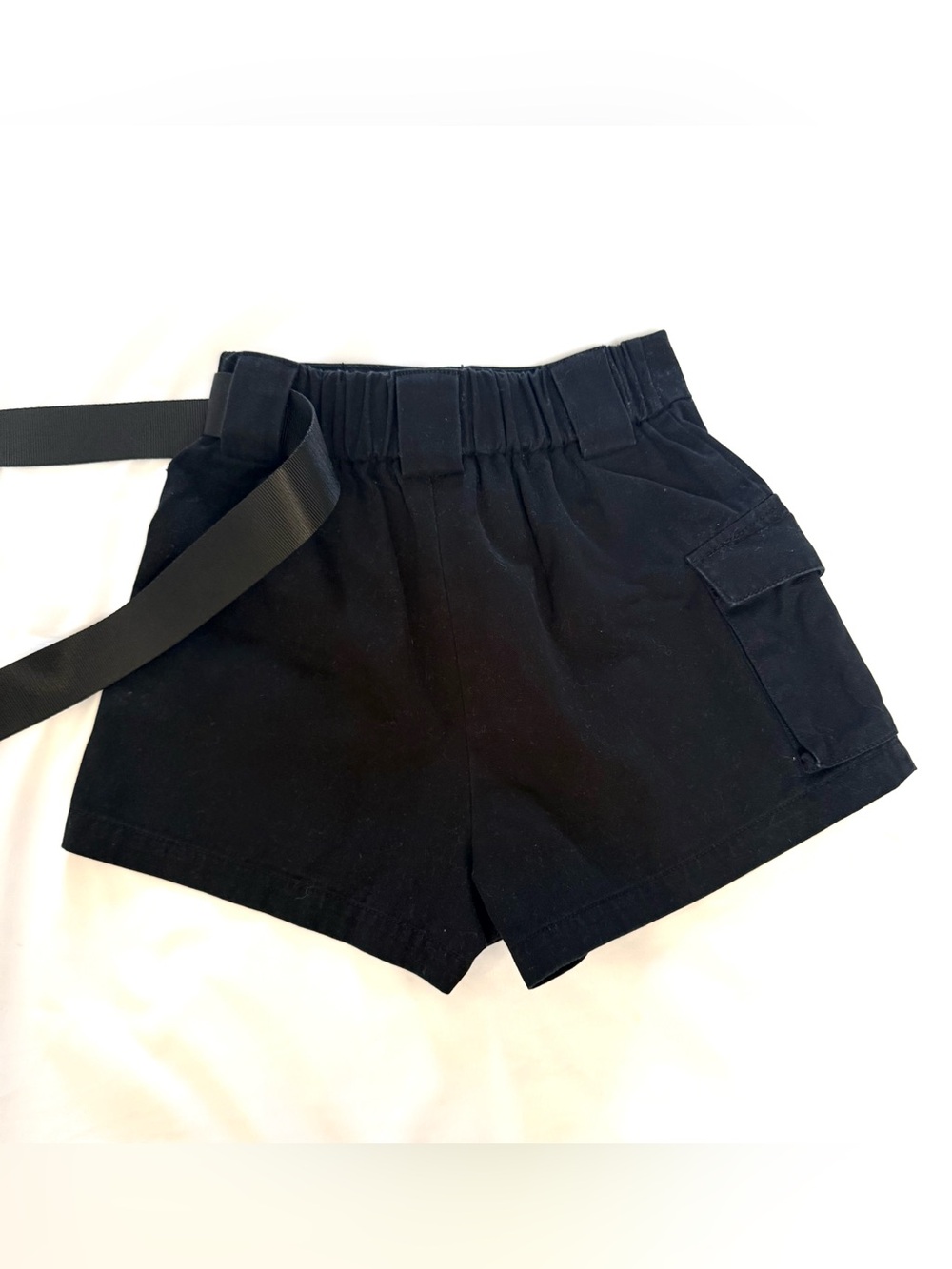 Aritzia TNA  High-Rise Cargo 3” Shorts with  Belt - Picture 13 of 16